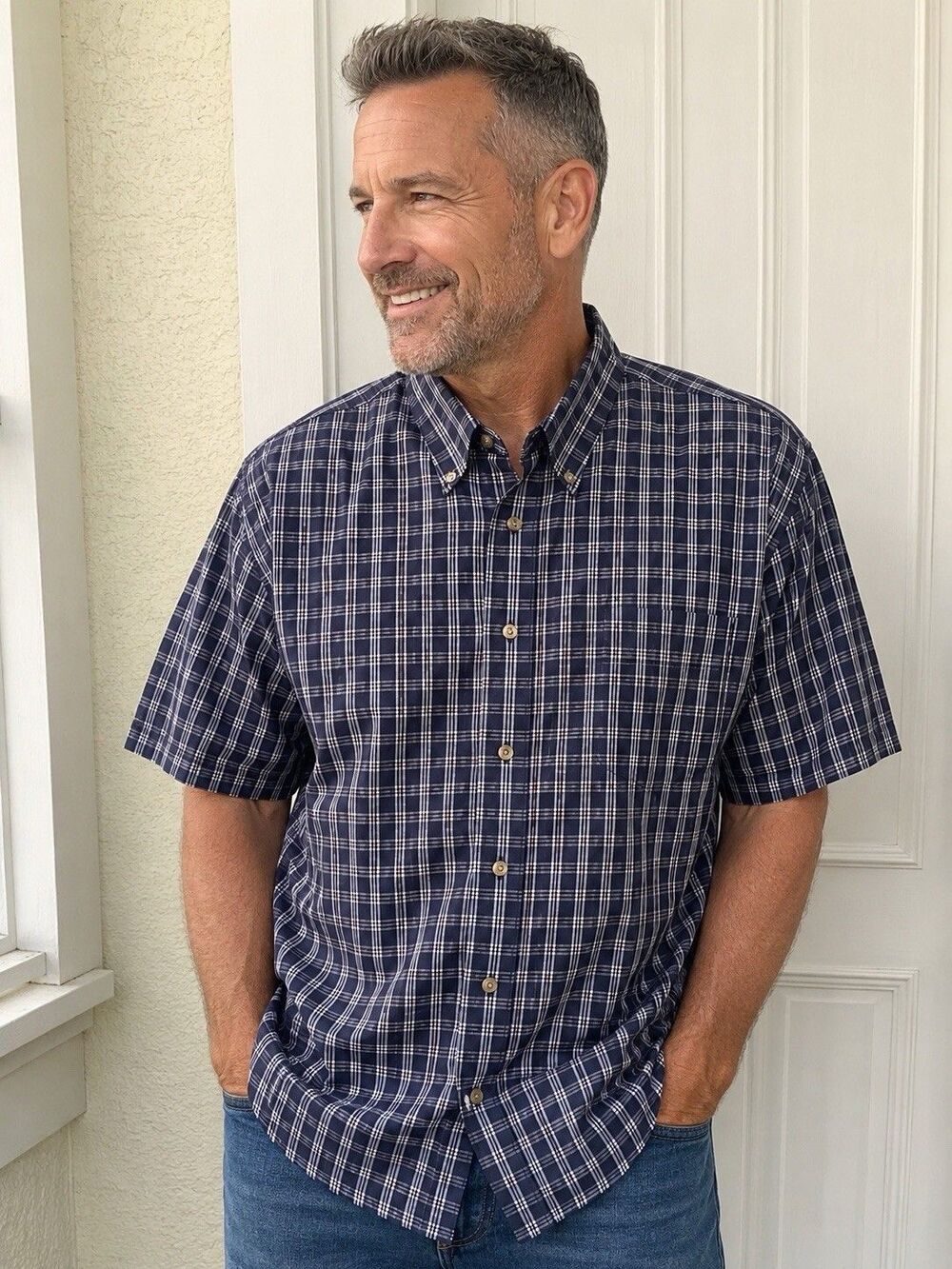 Van Heusen Men's XXL 18-18.5 Blue Plaid Short Sleeve Button Down Wrinkle Free
